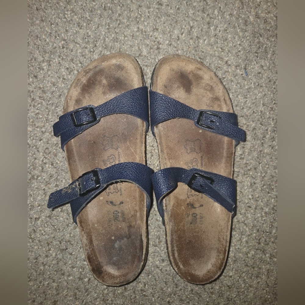 Well worn birkenstocks sz 9 women's